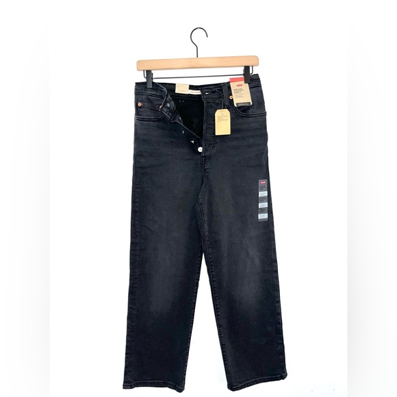 LEVI’s Ribcage Straight Ankle Button Fly Black Jeans - Picture 7 of 9